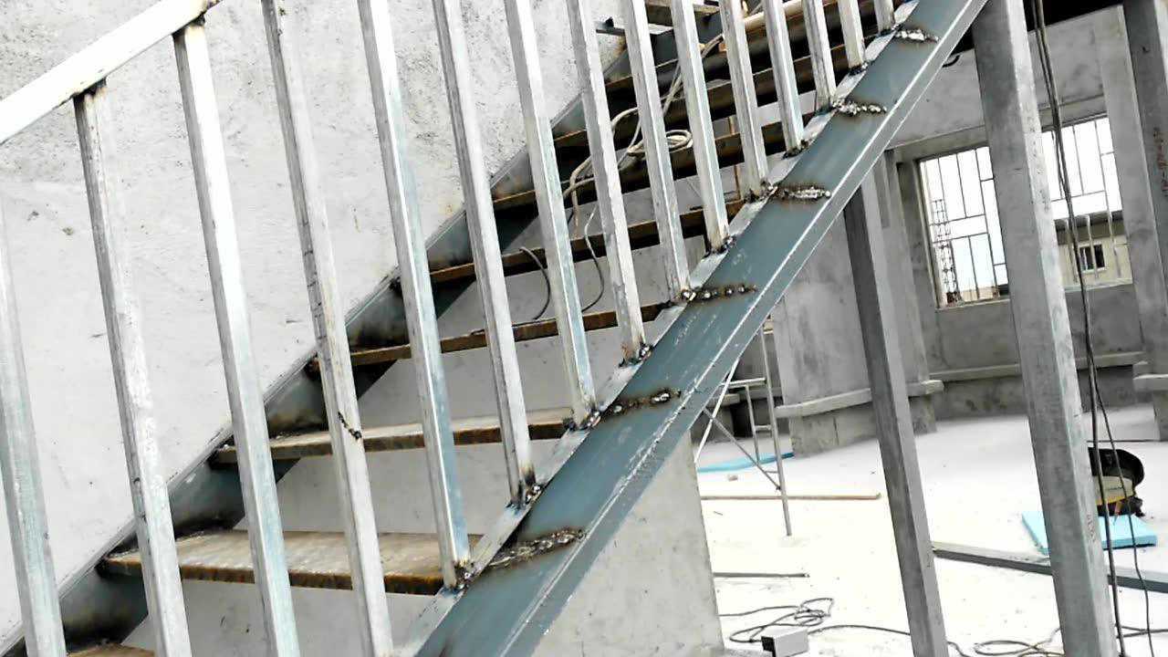 屋面钢爬梯检验批资料