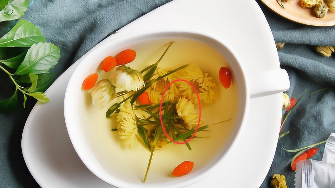 天然"痔疮药"竟是它!晒干泡水喝,7天肉球消净不复发