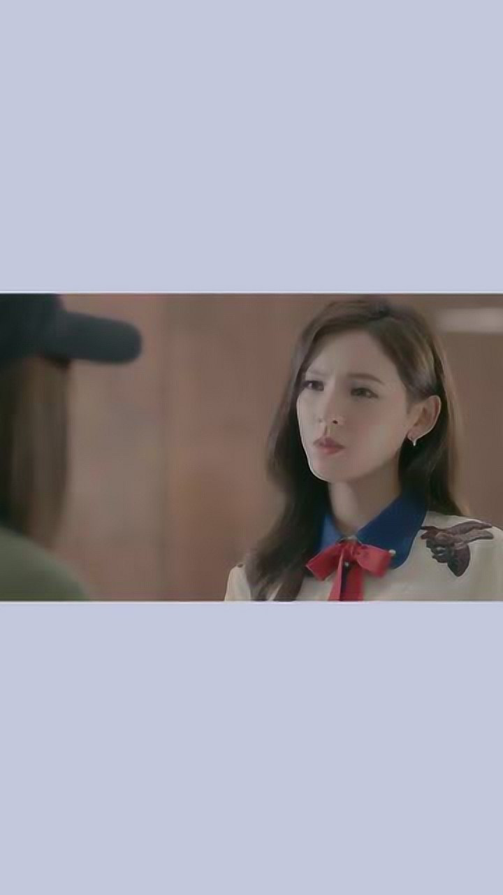 无法拥抱的你 吸血鬼美女拿错邻居快递岂料新邻居太帅看一眼沦陷了