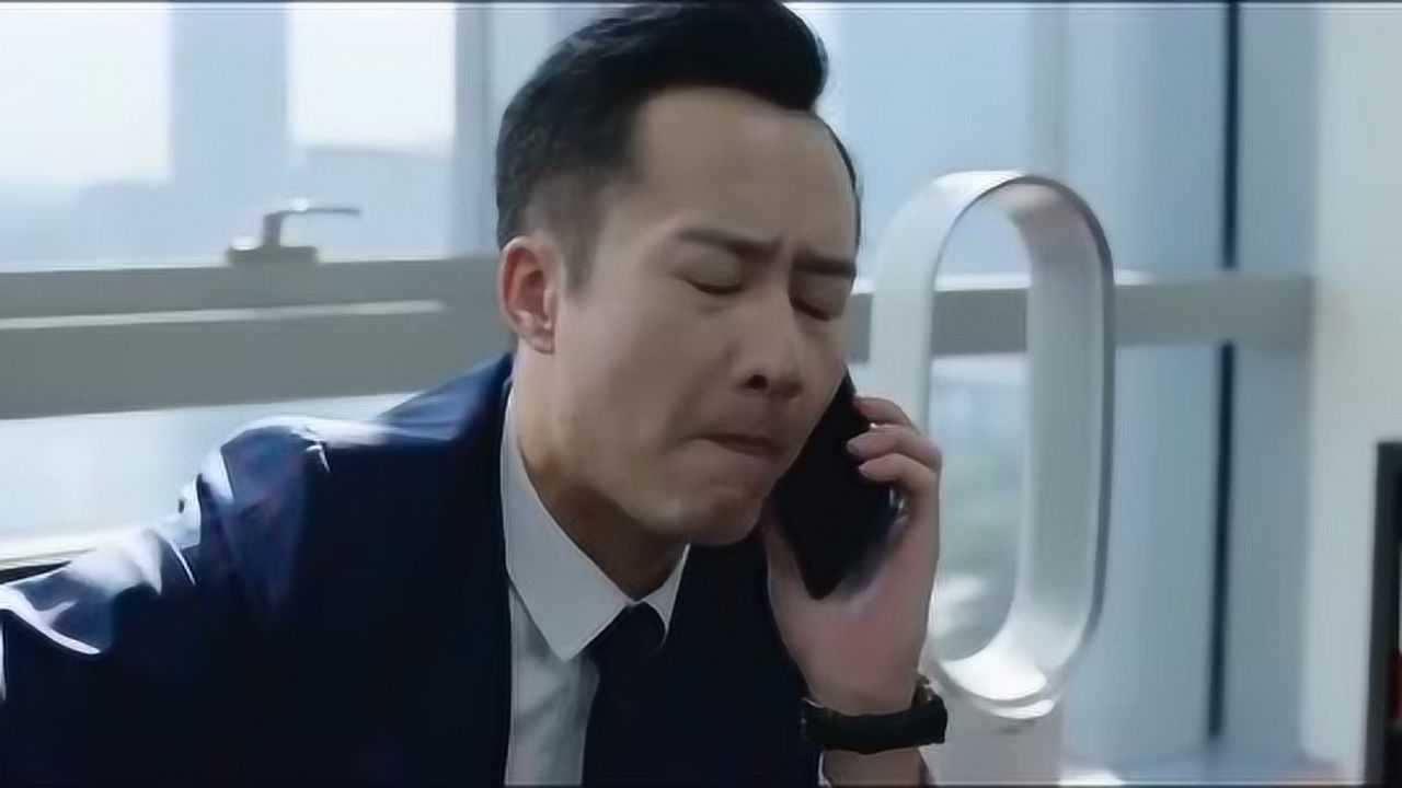 我是余欢水余欢水想要用消费发泄愤怒老板眼神有点怪