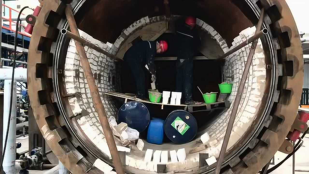 卧式筒状高温窑炉砌筑氧化铝空心球耐火砖