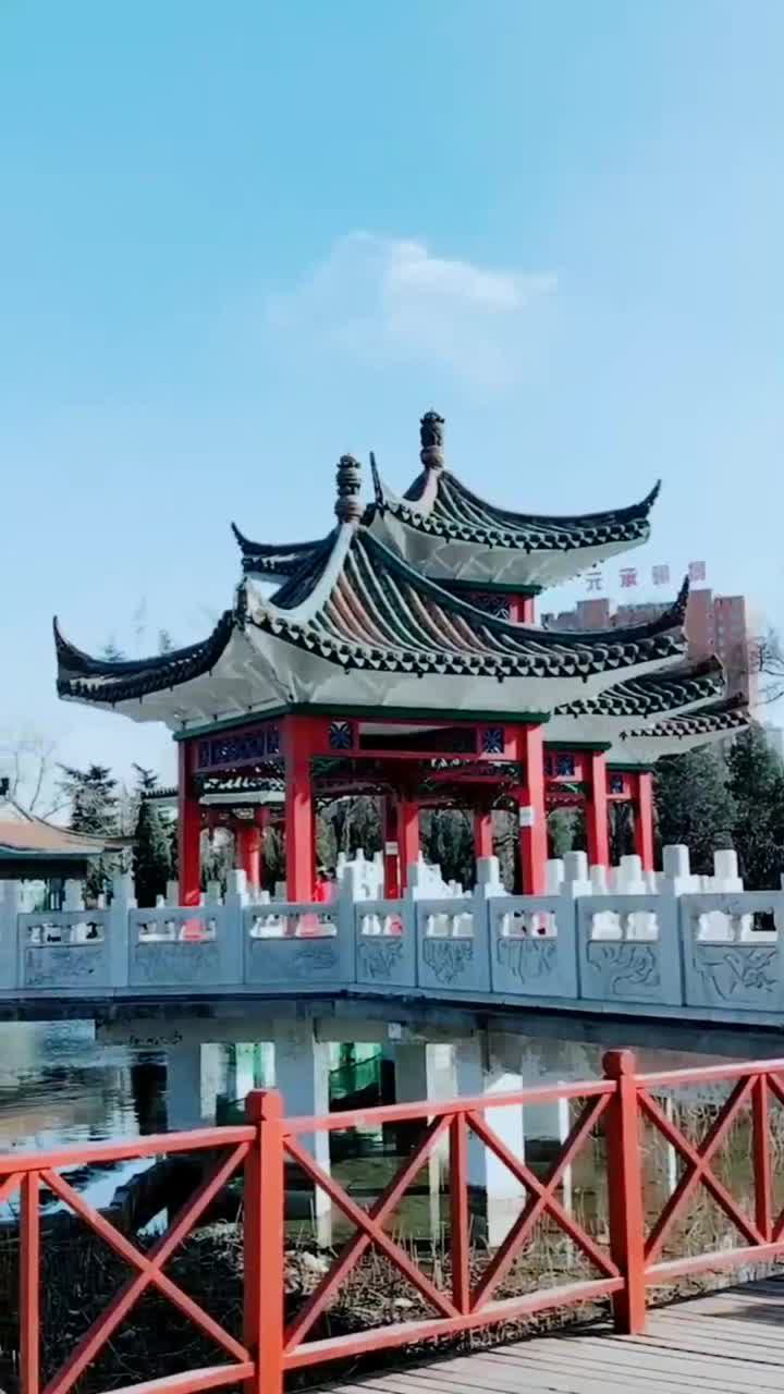 山西阳泉风景,湖中风景似仙界,游人留恋不思还