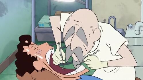 蜡笔小新和广志去拔牙,来到一家阴森的牙科医院,遭遇恐怖牙医