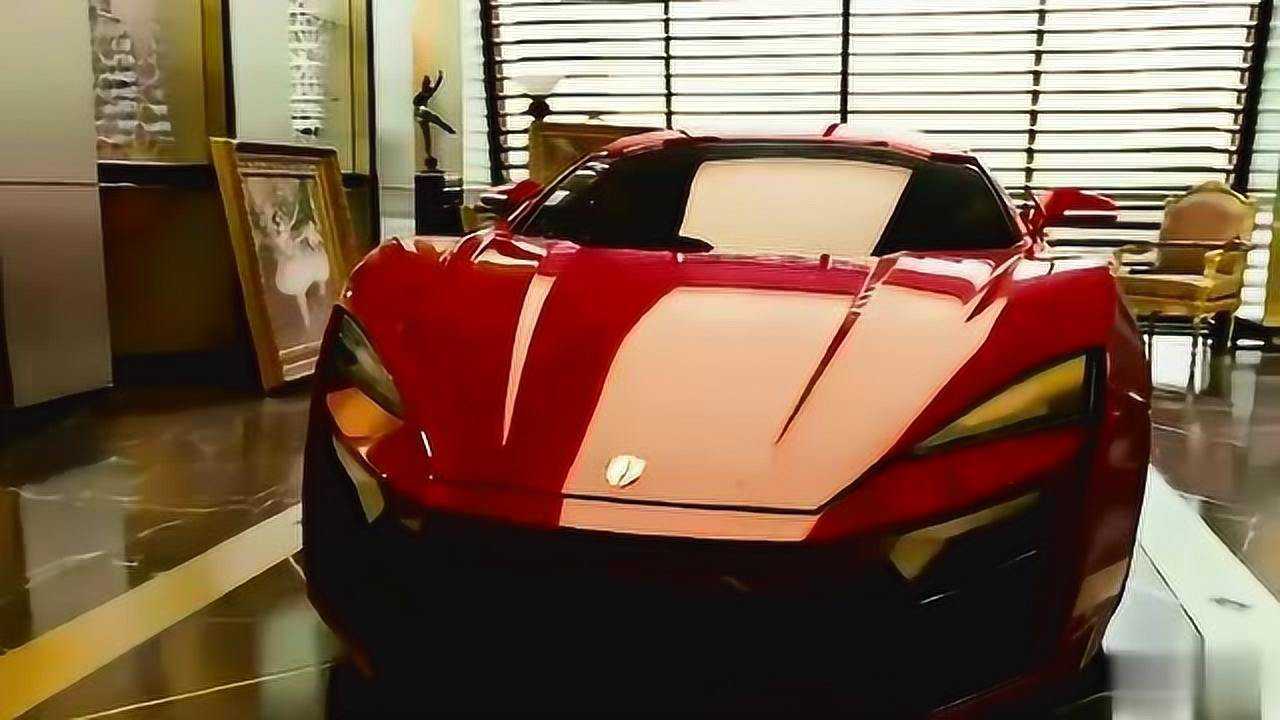 《速度与激情7》中莱肯跑车全球限量7台,被范迪塞尔称作野兽