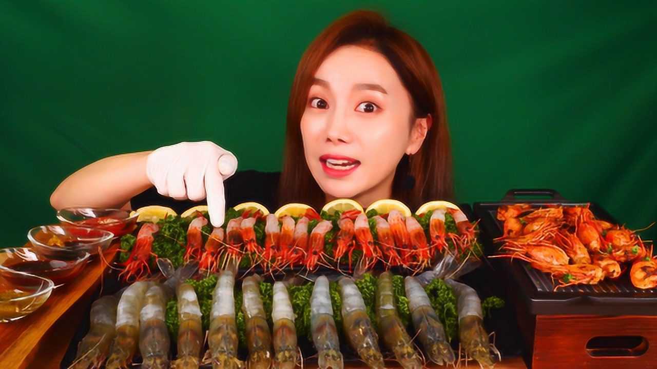 韩国美女吃播秀英生吃独岛虾和白腿虾彻底吃嗨的节奏