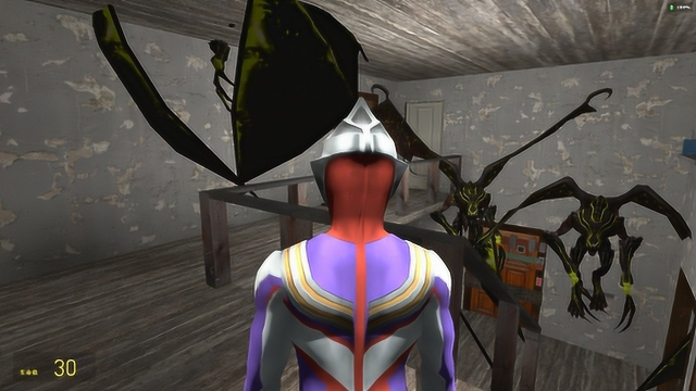 迪迦奥特曼在密室里面被蝙蝠包围了怎么办呢