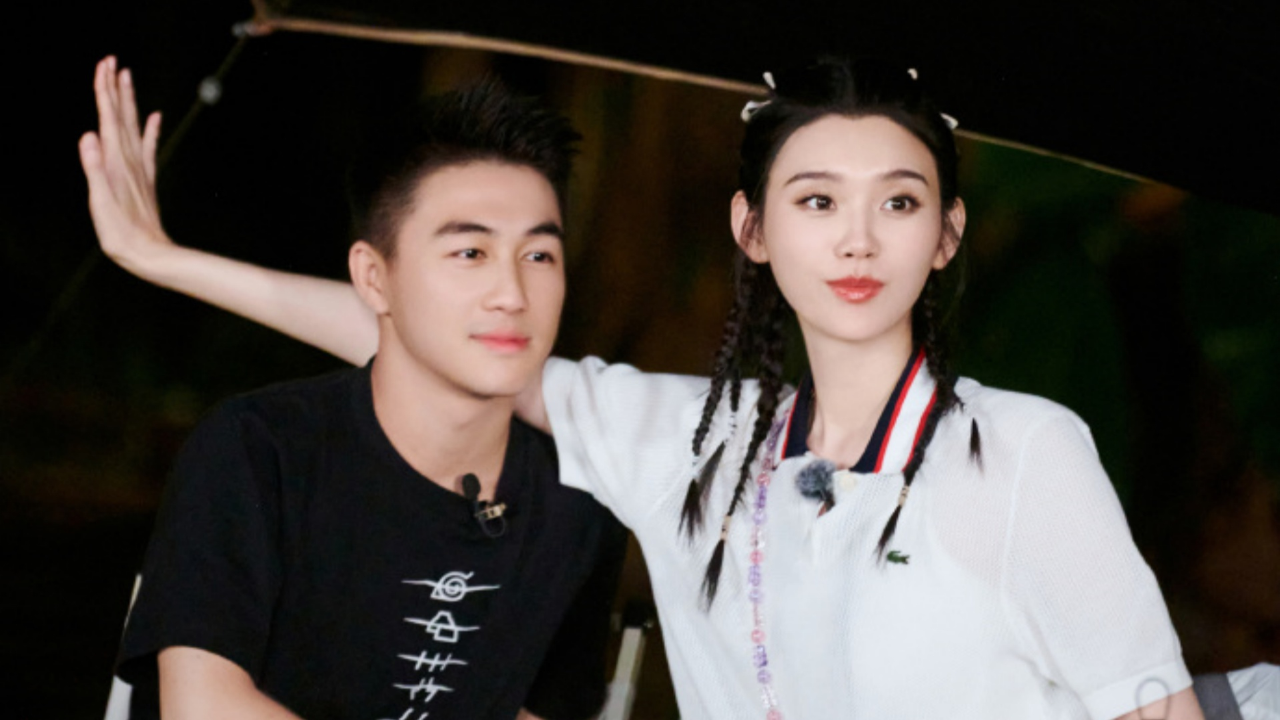 何猷君分享与奚梦瑶初吻在飞机颠簸中亲吻她却直言忘了