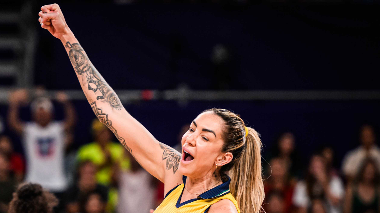 饭制:巴西老将塔伊萨2024巴黎奥运会女排比赛精彩得分集锦