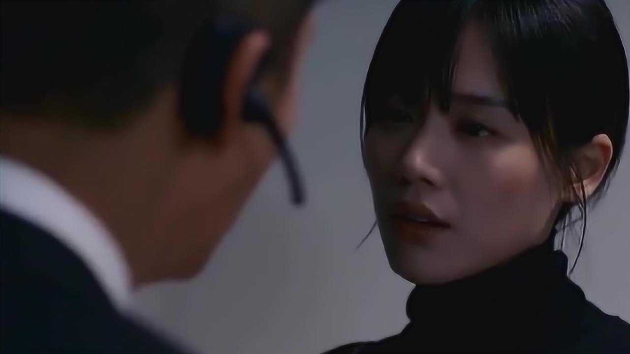 橙红年代:刘子光胡蓉楼梯间谈话,两人互相担心,拥抱代表了一切_腾讯视频