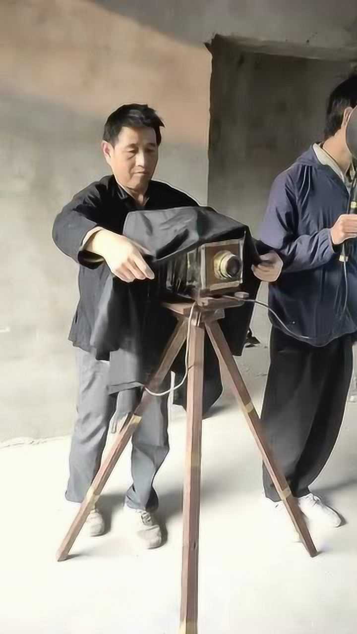 清朝照相机,没想到现在还可以用,像素还真不赖!