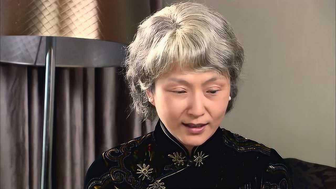 娘妻:秋菊九十大寿,念慈送她一份特殊的礼物,秋菊看后泪如雨下