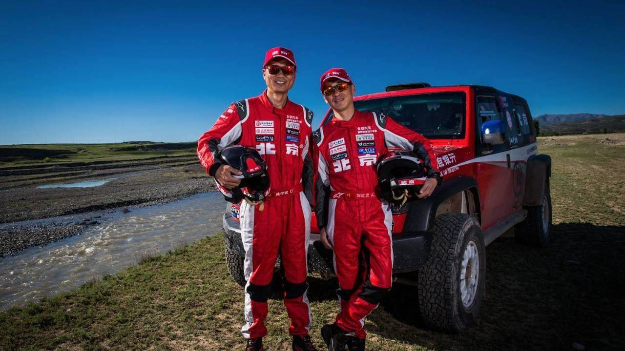 拉力赛领航员,在赛车行驶过程中都喊些什么?