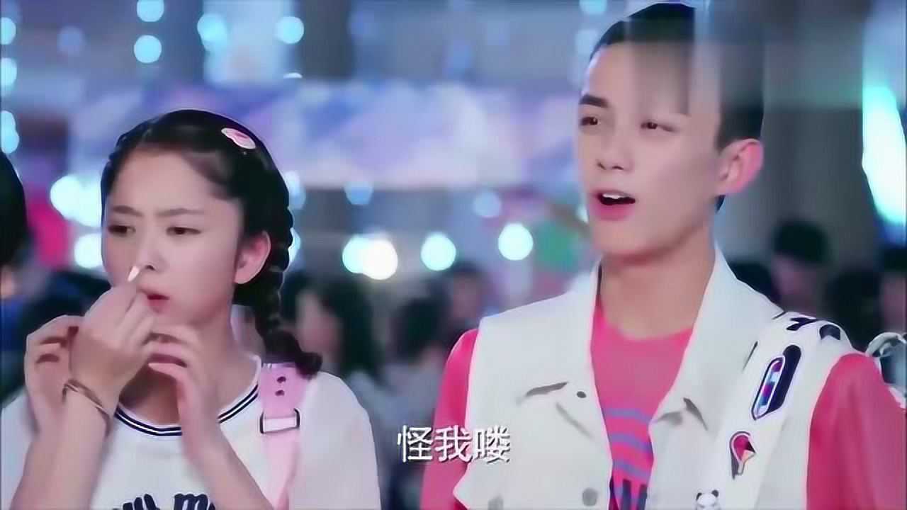 旋风少女范晓莹喝汤流鼻血胡亦枫笑话范晓莹贪吃范晓莹的反应很机智
