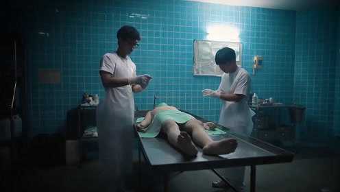 俩人到停尸房清洗尸体，有一位是新手，全程状况百出！泰国广告