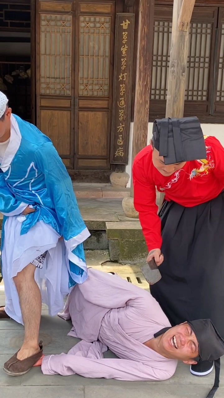 踩手原来是这样拍的