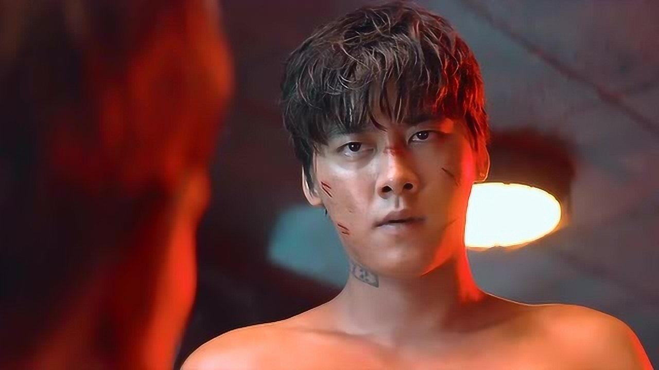 李易峰主演电影动物世界每一个父亲都是英雄却为生活压弯了腰