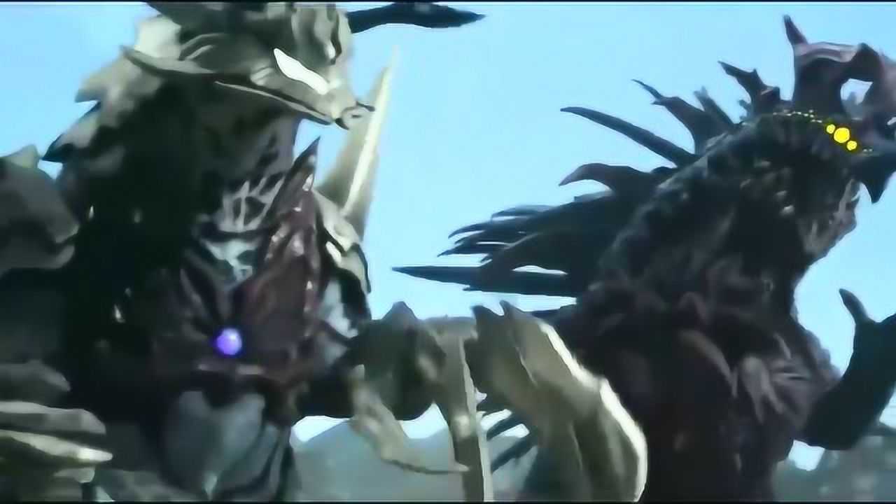 捷德奥特曼经典伏井出k变身怪兽闪电杀手捷德以一敌二