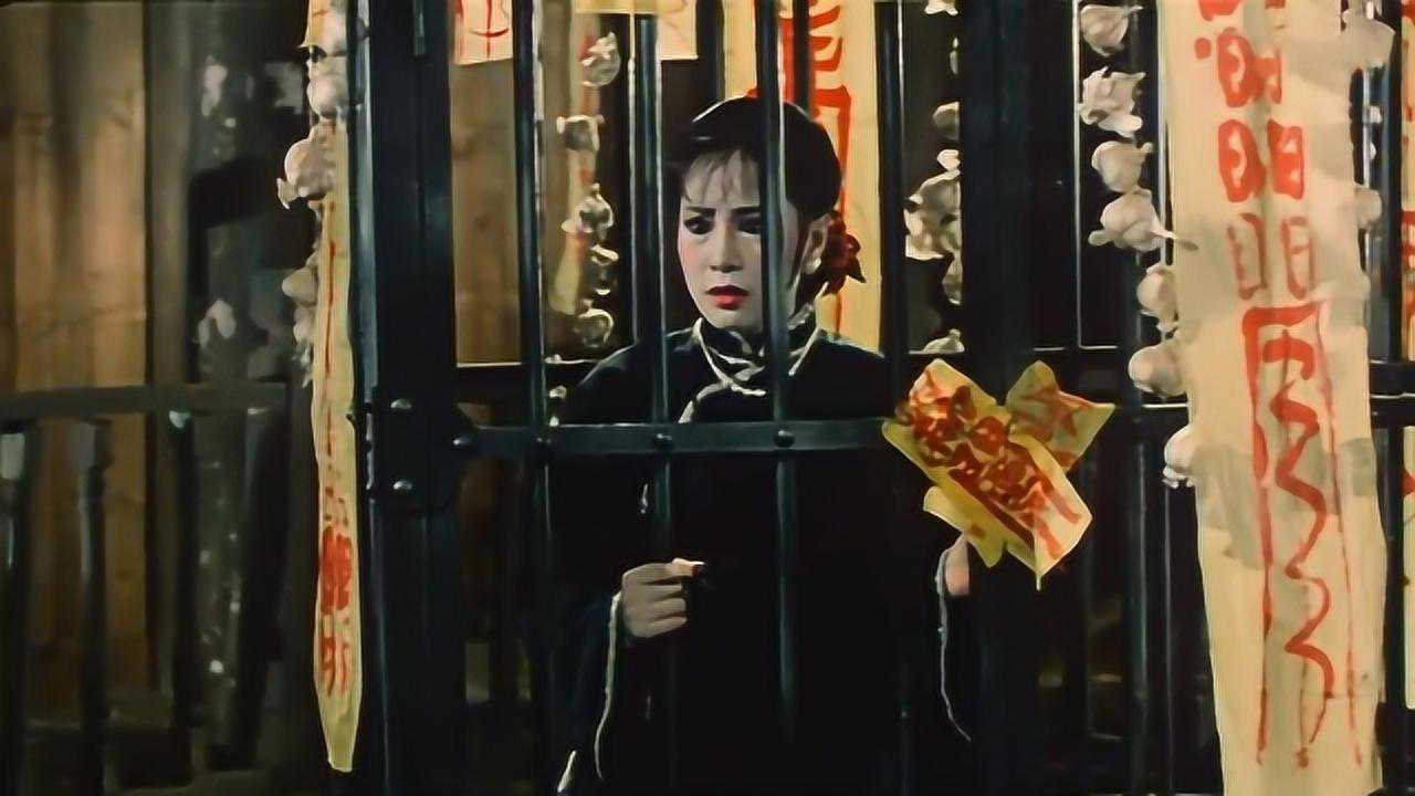 僵尸少爷这么漂亮的女僵尸我看到都爱了请你们不要伤害她