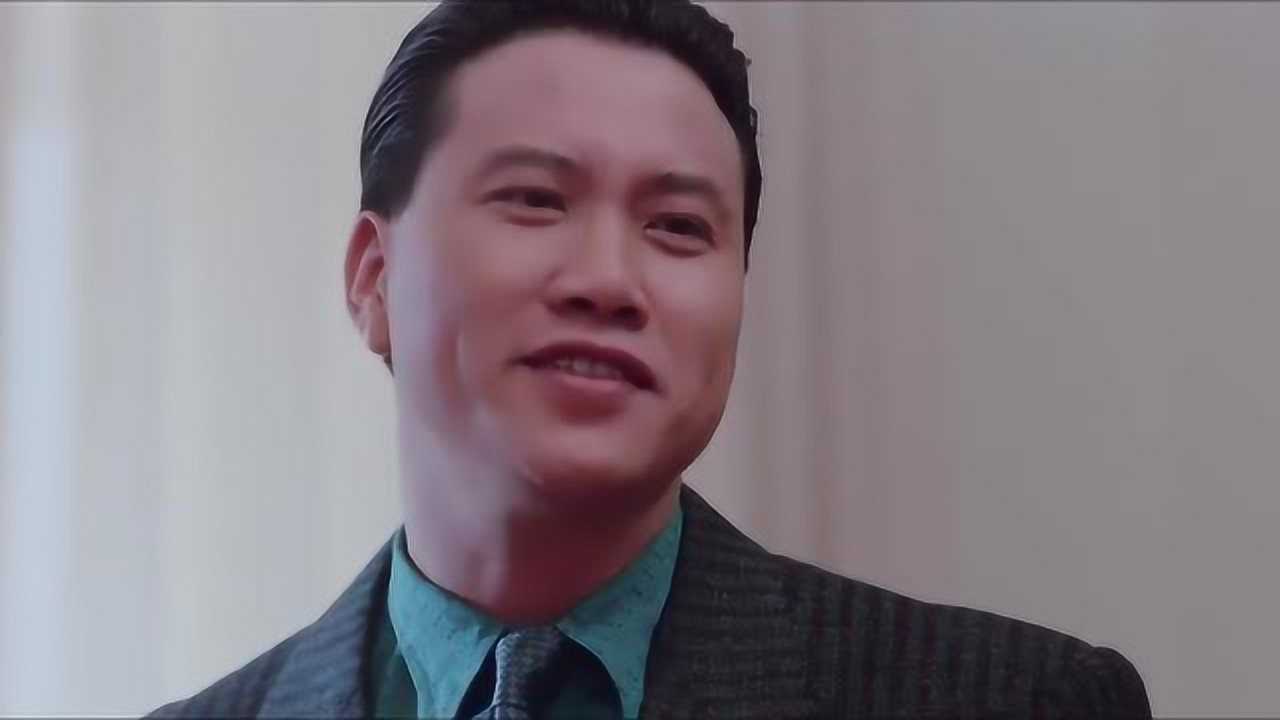 影视万梓良不愧是影帝江湖大哥邪气逼人眼神能杀人