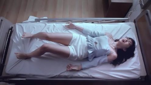 泰国惊悚电影，女子遭遇“鬼压床”，怎么挣扎都没用