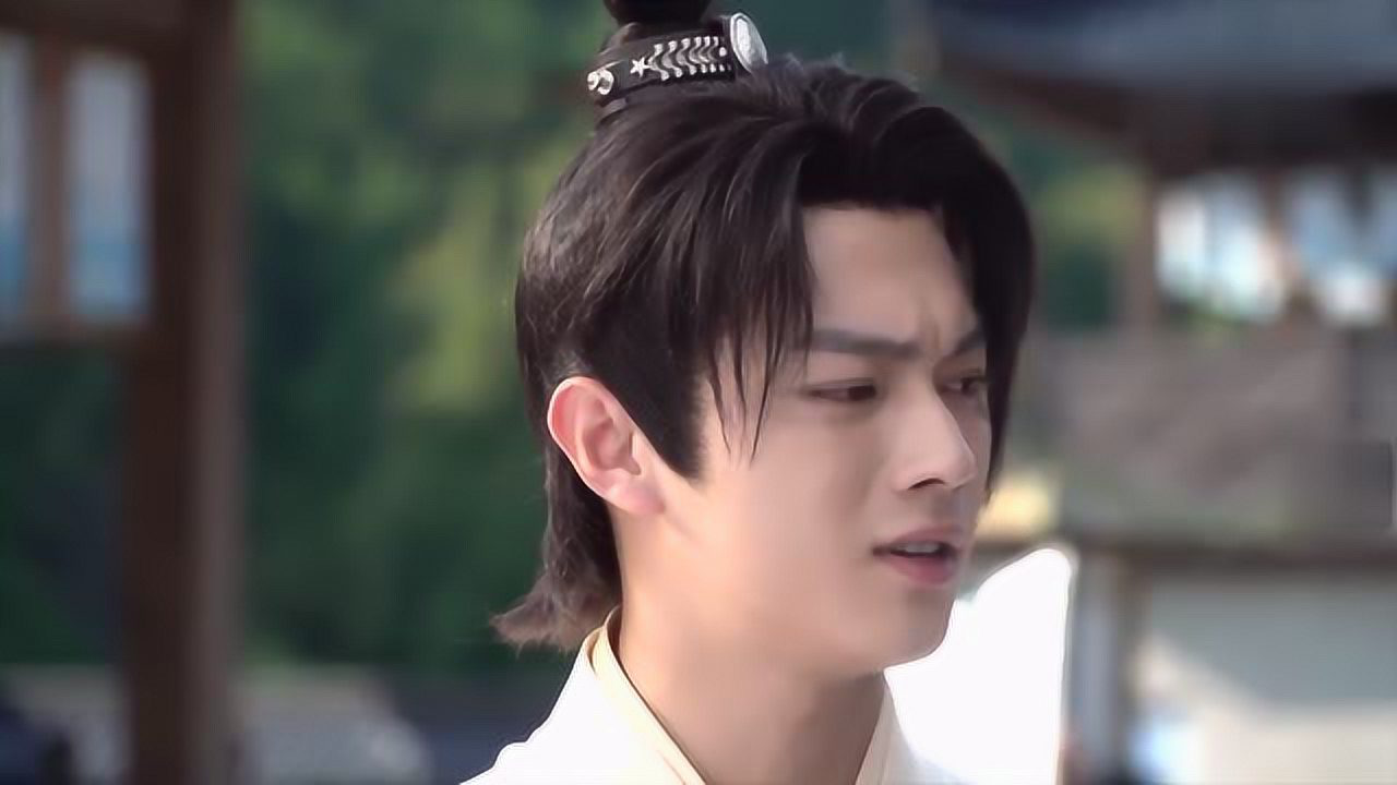 《天舞纪》爆笑花絮:许凯"不忍直视"的男扮女装!太可爱了!