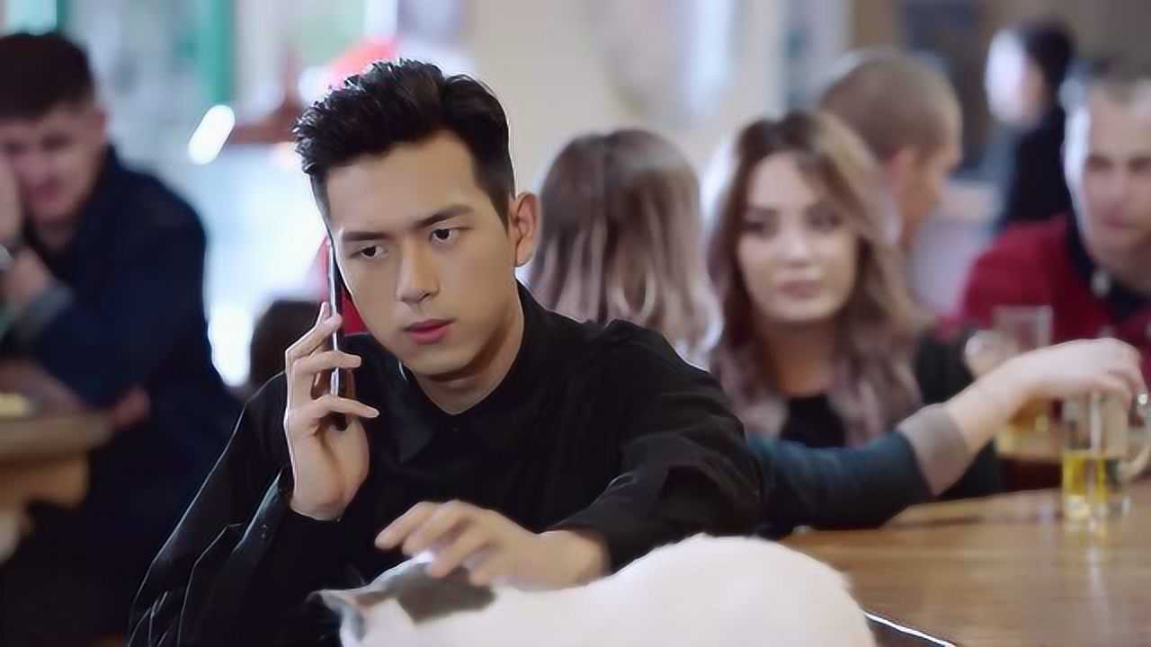 亲爱的热爱的:就知道你关心媳妇,吴白故意将手机公放