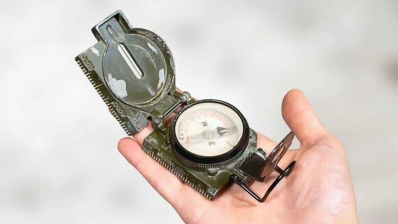 一件老式军用指南针,看看高手是如何翻新的,成品可以收藏了!