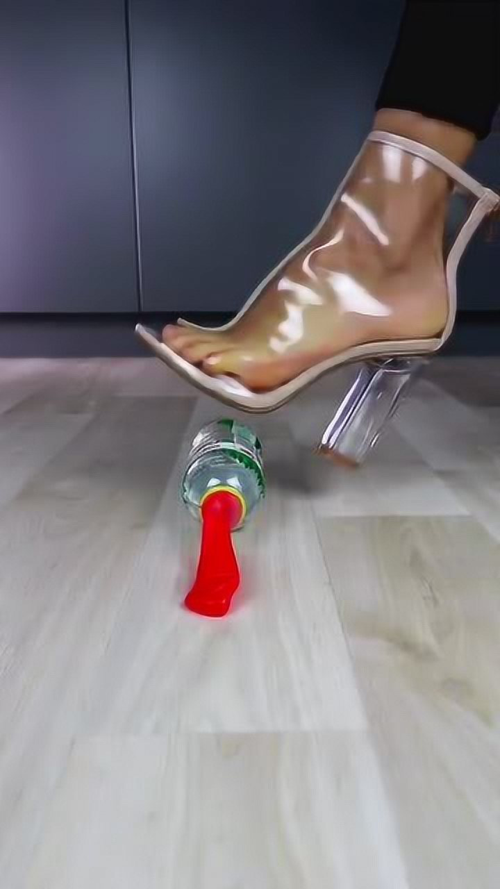 高跟鞋解压看到这样一幕强迫症的福音来了