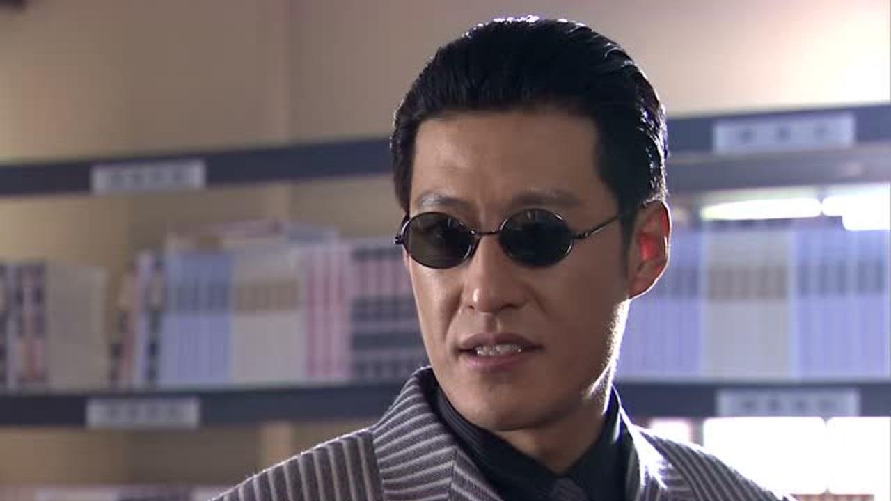 五号特工组:马云飞图书馆还书,看见管理员的那一刻,脸色大变!