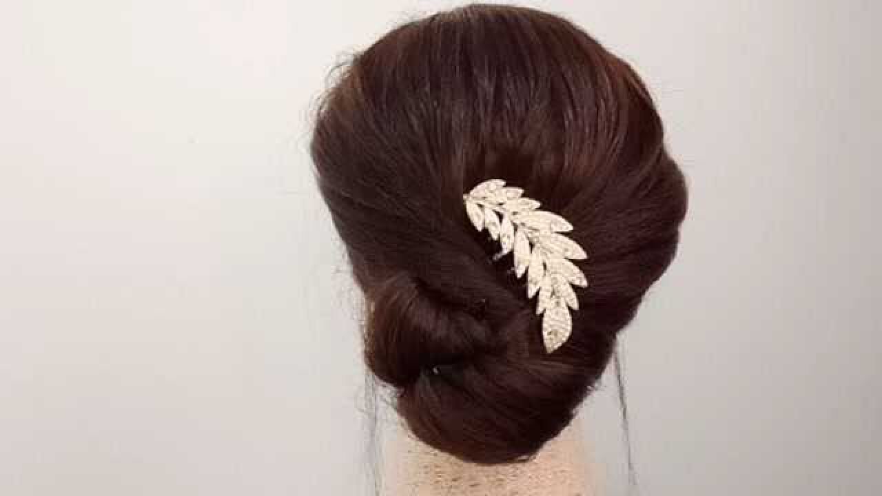 儿子婚礼妈妈款盘发,优雅气质显高贵