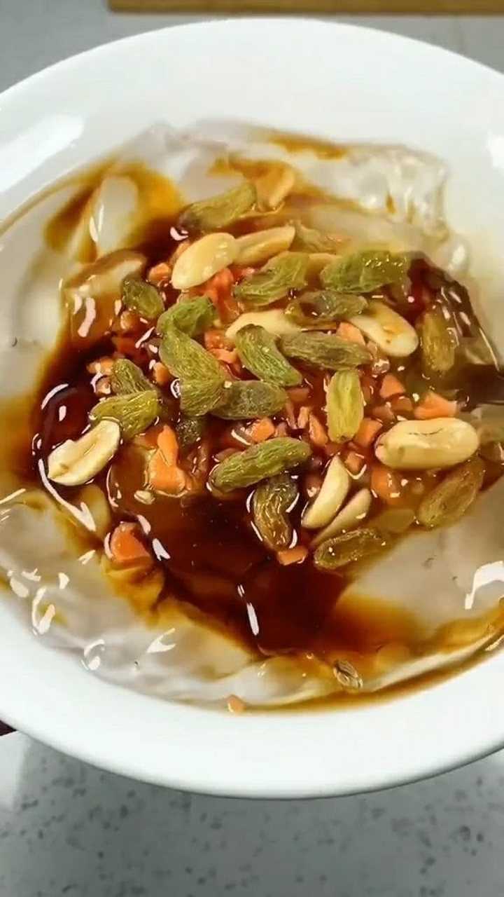 夏天冰凉粉在江西很火爆哦