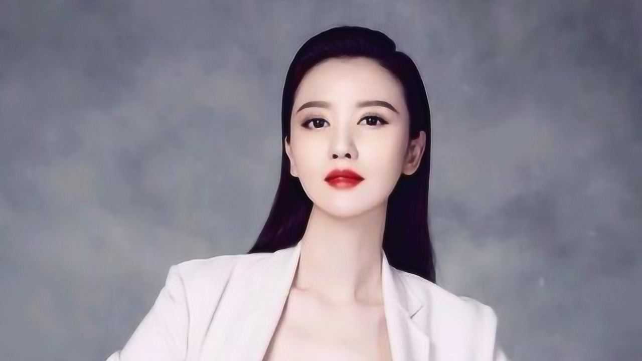 张萌一场戏被薅30多根头发的简单介绍