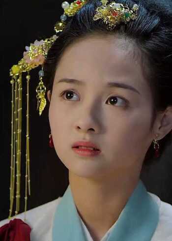 邓琳漾这样的百花公主,谁不喜欢?