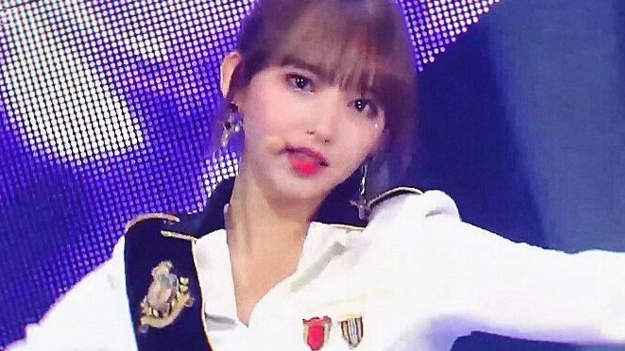 宇宙少女13个人的dreams Come True 无限大梦想一键换装混剪 宇宙少女 程潇 孟美岐 腾讯视频