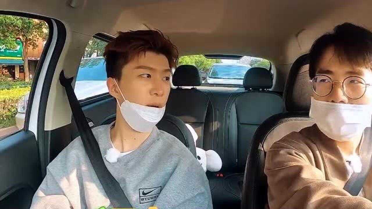 蔡徐坤竟然是温州人范丞丞蔡徐坤不是武汉人吗果然是亲兄弟