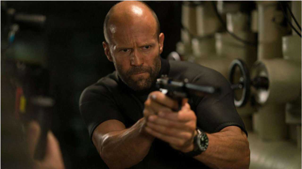 硬汉就是不一样男子被老大出卖报起仇来简单粗暴