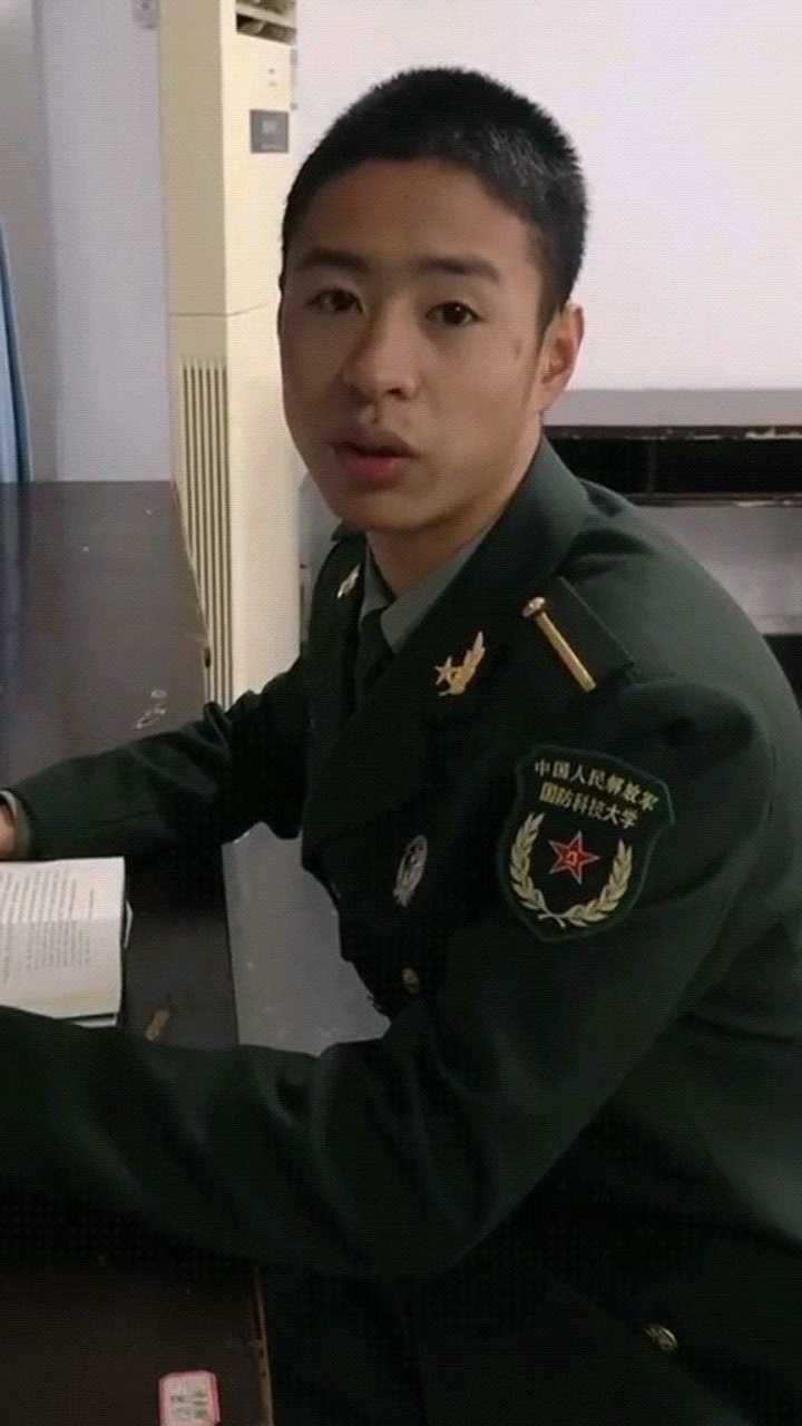 国防科大的学生,真厉害,棒