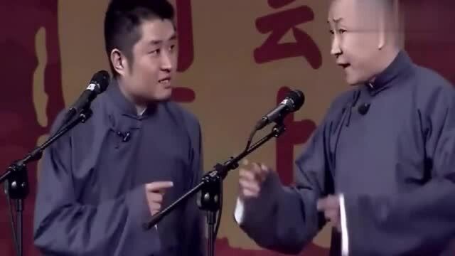 苗阜:你平时不看“纽斯” 吗?王声:你这英语说的跟河南话一样