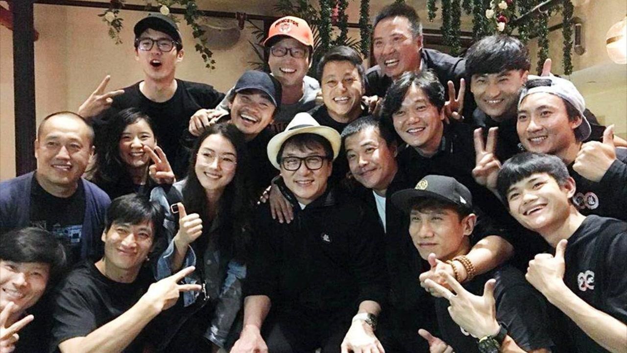 成家班精彩表演合集,逼真打戏震撼全场,内容真是太过瘾了