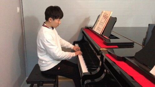 巴斯蒂安钢琴教程技巧（一）《侧手翻》
