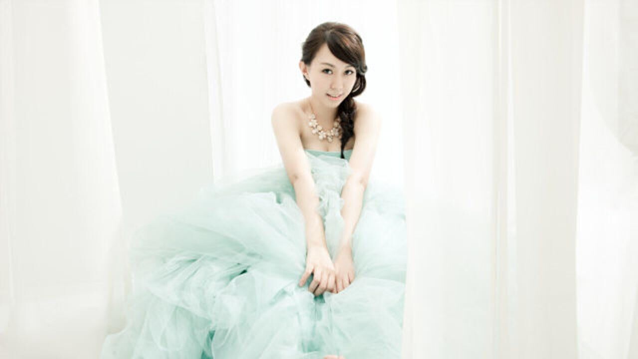 【卓依婷《三月里的小雨》mv】