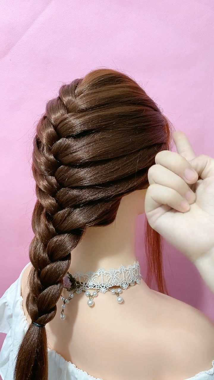 经典不过时的蜈蚣辫详细手法教程