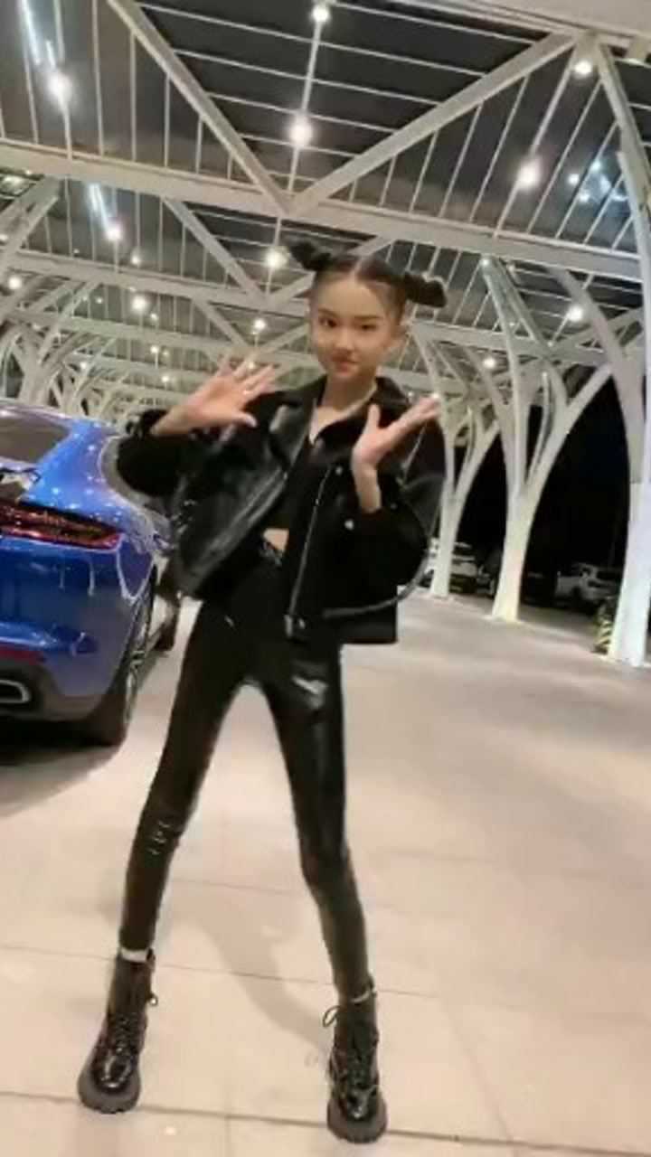 宋小睿穿皮衣皮裤跳舞,太潇洒了_腾讯视频