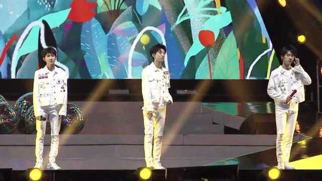 TFBOYS《剩下的盛夏》,青春青涩,校园生活真美好