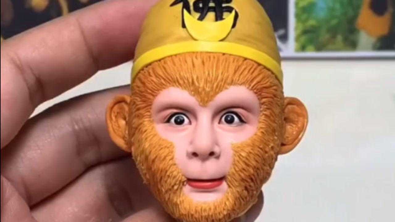 小伙用泥人捏孙悟空看到成品的那一刻我瞬间不淡定了这也太逼真了
