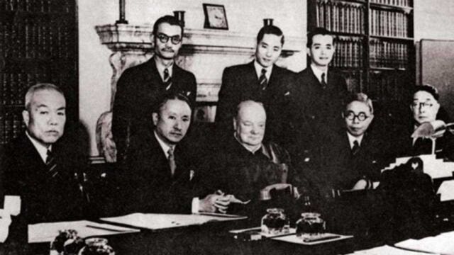 1918年,巴黎和会德国不顾中国意愿,将山东权益转给日本