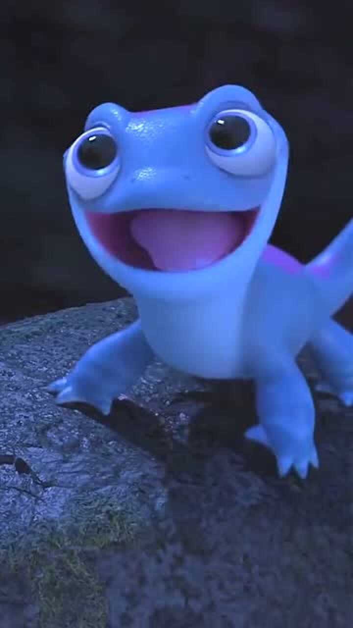 冰雪奇缘,艾莎女王可爱的小宠物,奶凶奶凶的