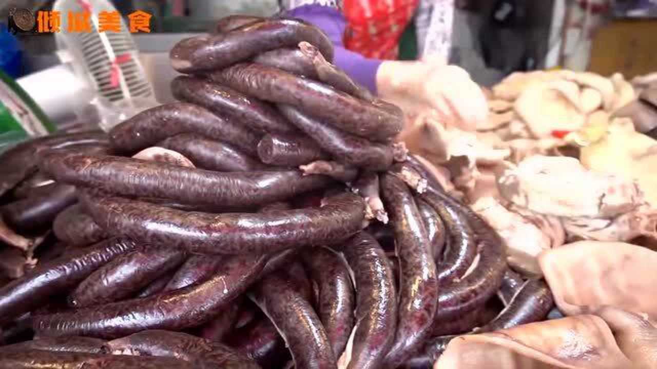 广西特色小吃:猪血肠16块钱一斤