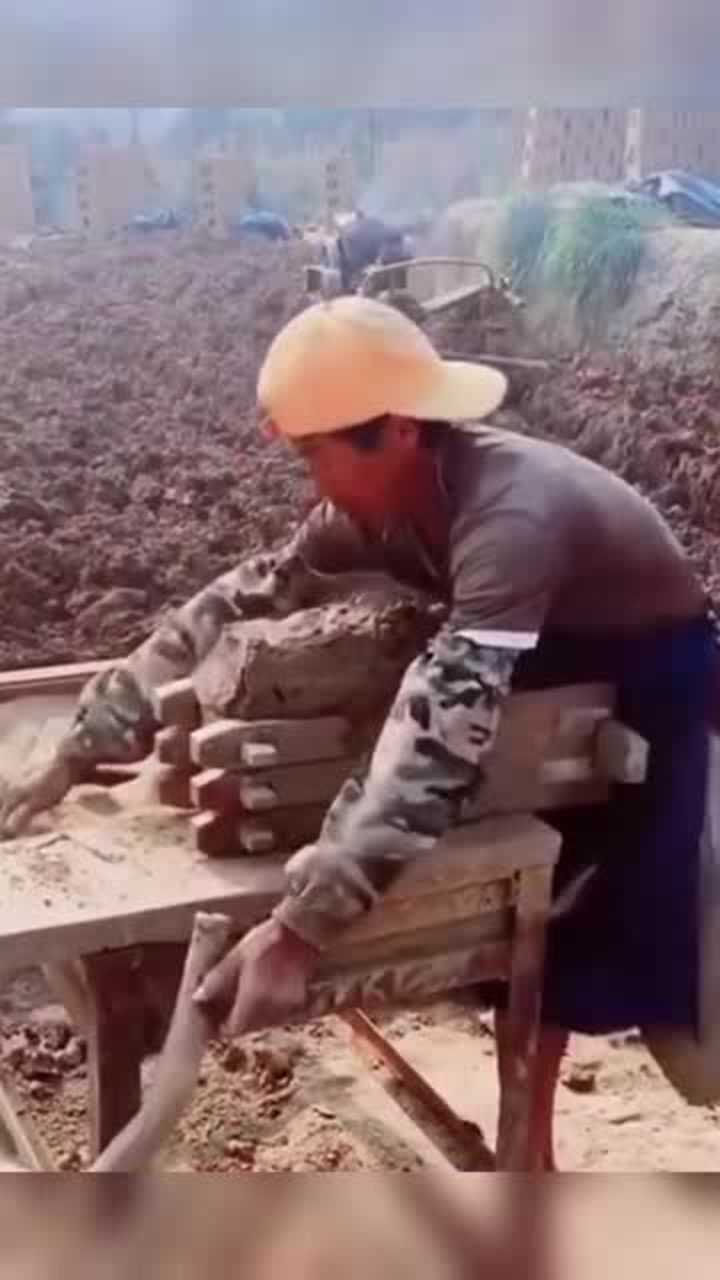 勤劳辛苦的劳动人民_高清1080P在线观看平台_腾讯视频