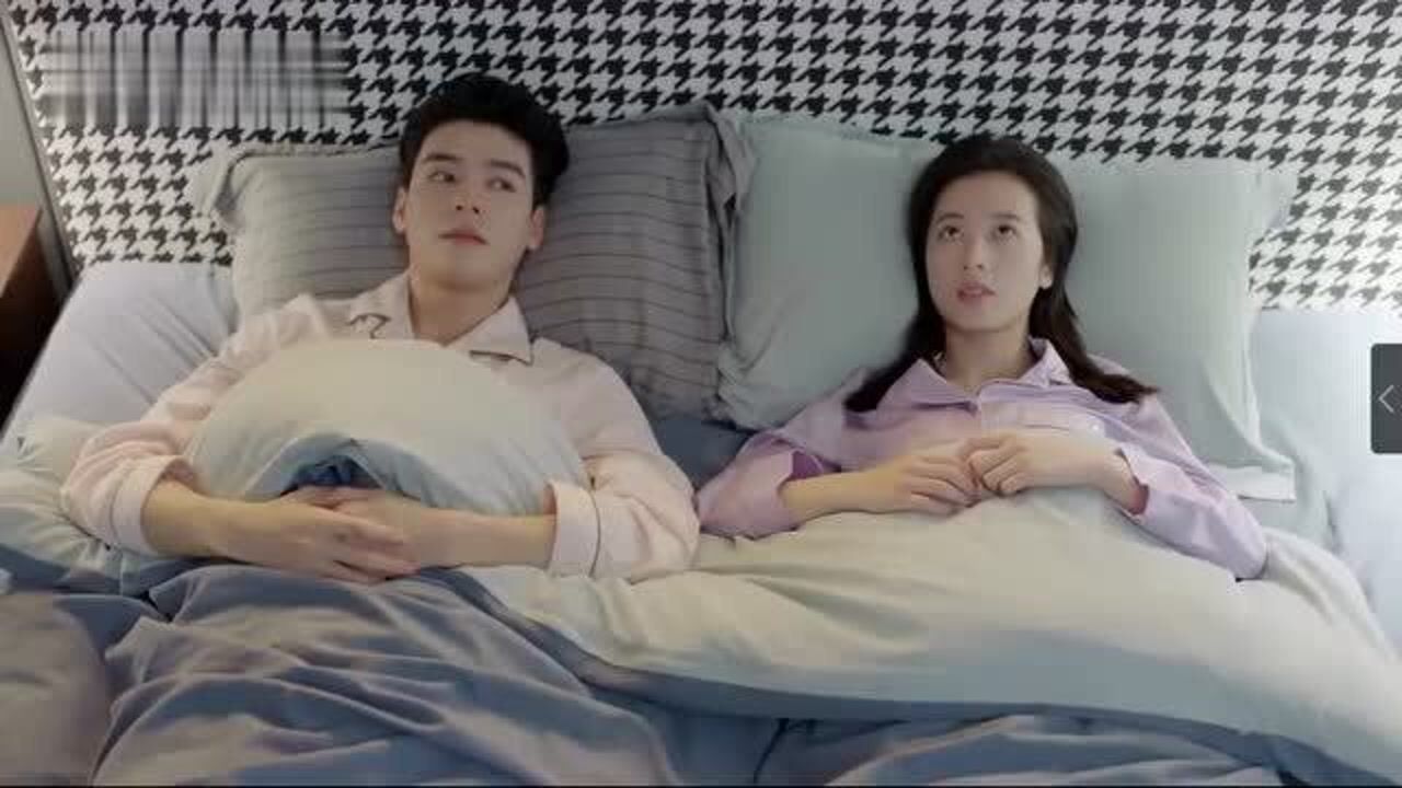 凌睿和鹿方宁同床共枕有话说鹿呦呦不肯独守空房也来了